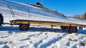 Zweiachsanhänger 