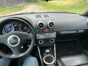 Audi TT 1.8t Bild 2
