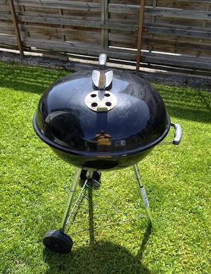 Weber Kugelgrill mit Zubehör Bild 4