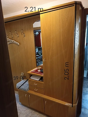 Garderobe  Bild 2