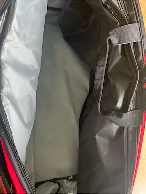 Talbot Torro Sportrucksack und Badmintonschläger Bild 3