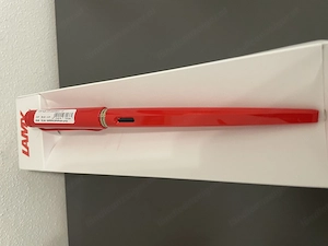 LAMY joy Füllhalter strawberry (Federstärke 1,5) Bild 2