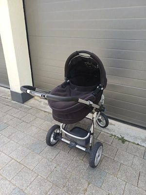 Kinderwagen Marke Quinny Bild 3