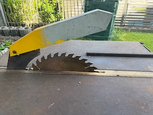 Verkaufe eine Kreissäge Bild 2