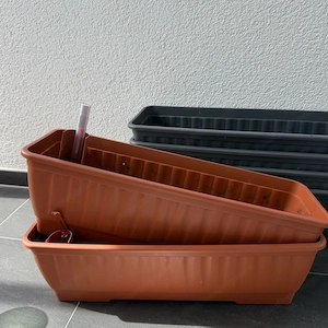 Blumenkästen mit Bewässerung    Bild 4