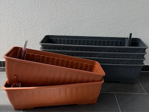 Blumenkästen mit Bewässerung    Bild 3