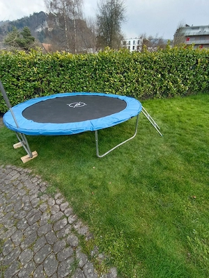 Trampolin ganz neuwertig Bild 3