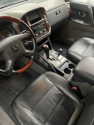 Mitsubishi pajero 2005 Bild 4