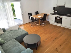 Wohnkomfort trifft Gemütlichkeit   Helle Wohnung mit sonniger Terrasse Bild 3