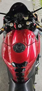 Yamaha YZF R1 Bild 4