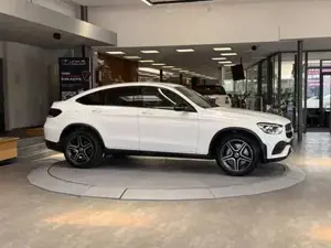 Mercedes-Benz C 200 Bild 11