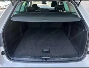 Skoda Superb 2.0 TDI Style DSG TÜV Neu Bild 6