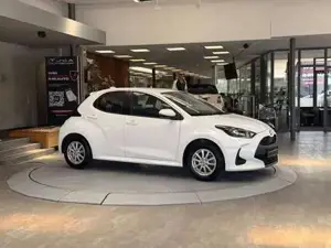 Toyota Yaris Bild 9