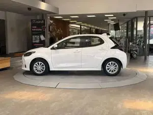 Toyota Yaris Bild 3
