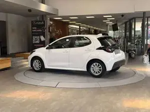 Toyota Yaris Bild 4