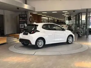 Toyota Yaris Bild 7