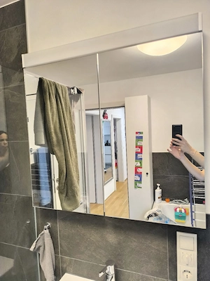 Keller PURO Spiegelschrank 80 cm LED beidseitig verspiegelt