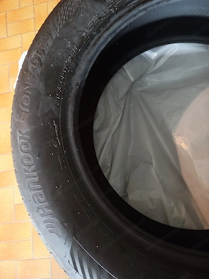 Neue Sommerreifen Hankook iON GT SUV EV 96 H Neu 215 60  R17  Bild 2