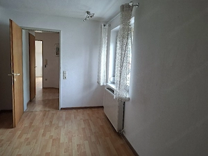 2 zimmerwohnung zu vermieten Bild 3