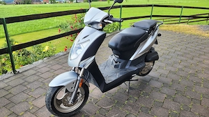 Kymco Agility 50 Moped Roller Bild 3