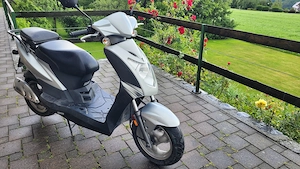 Kymco Agility 50 Moped Roller