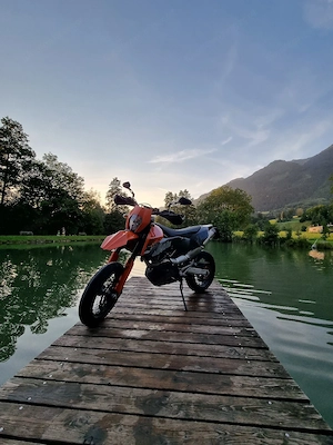 KTM 690 Enduro Bild 5