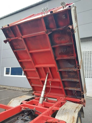 Aufbaukipper Lindner Unitrac kurzer Radstand Bild 6