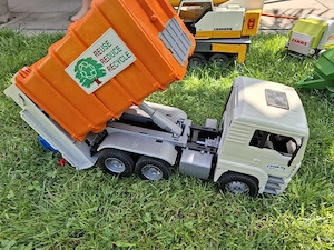 Bruder Spielsachen Bild 4