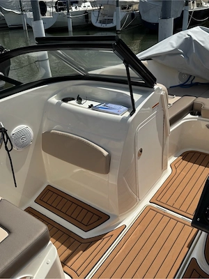 Bayliner VR5 E   2023   Bodenseezulassung   Top Ausstattung   nur 60h Bild 10