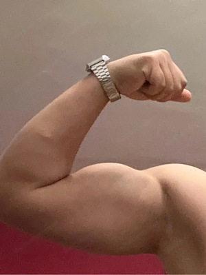 Sportlicher Mann sucht paare zum Spaß