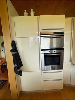     Olina Qualitätsküche mit Granitplatte & Siemens-Geräten Bild 3