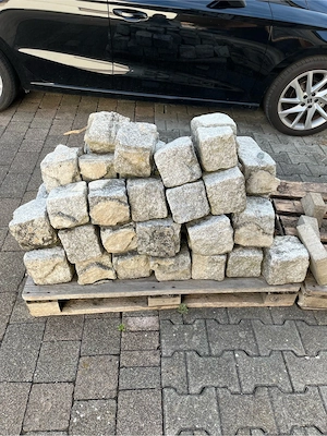 zu verschenken - Pflastersteine 