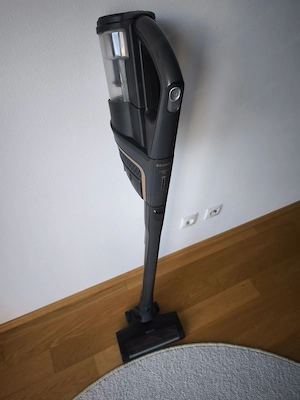 Akku-Staubsauger Miele Triflex HX1 pro inkl. Zubehör Bild 2