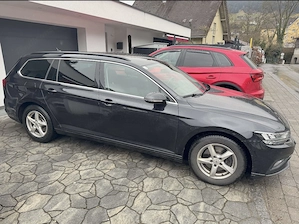 Passat Variant Business 2,0 SCR TDI DSG Business Bild 2