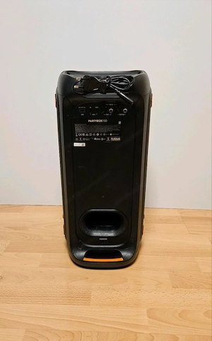 Verkaufe unsere JBL Partybox Club 120. Bild 3