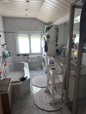 4 Zimmer Dachgeschoss Wohnung in Klaus Bild 5