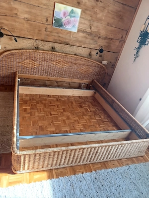 Bett 180x200 zu verschenken  Bild 2