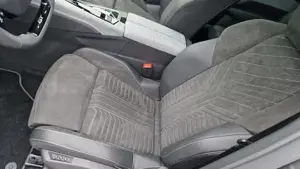 Peugeot 5008 Bild 8