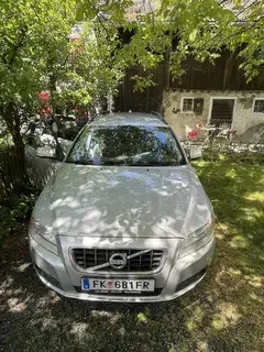 Volvo V70 Bild 10
