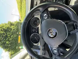 VW Golf Bild 2