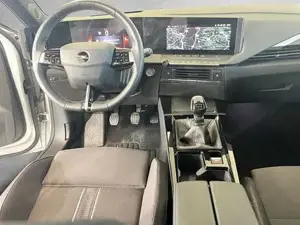 Opel Astra Bild 8