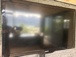 Philips-TV (47 Zoll)_zu verschenken 