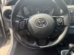 Toyota Yaris Bild 8