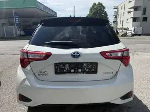 Toyota Yaris Bild 13