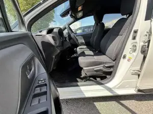 Toyota Yaris Bild 4