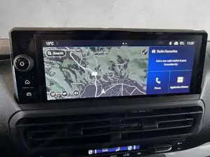 Opel Vivaro Bild 9