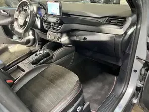 Ford Kuga Bild 18