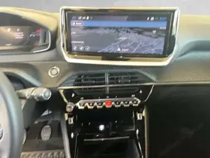 Peugeot 2008 Bild 11