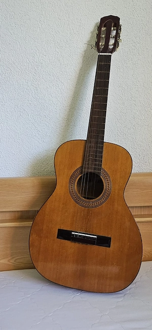 Gitarre für Freizeit  Bild 3