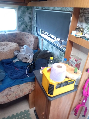 Wohnwagen Camping  Bild 2